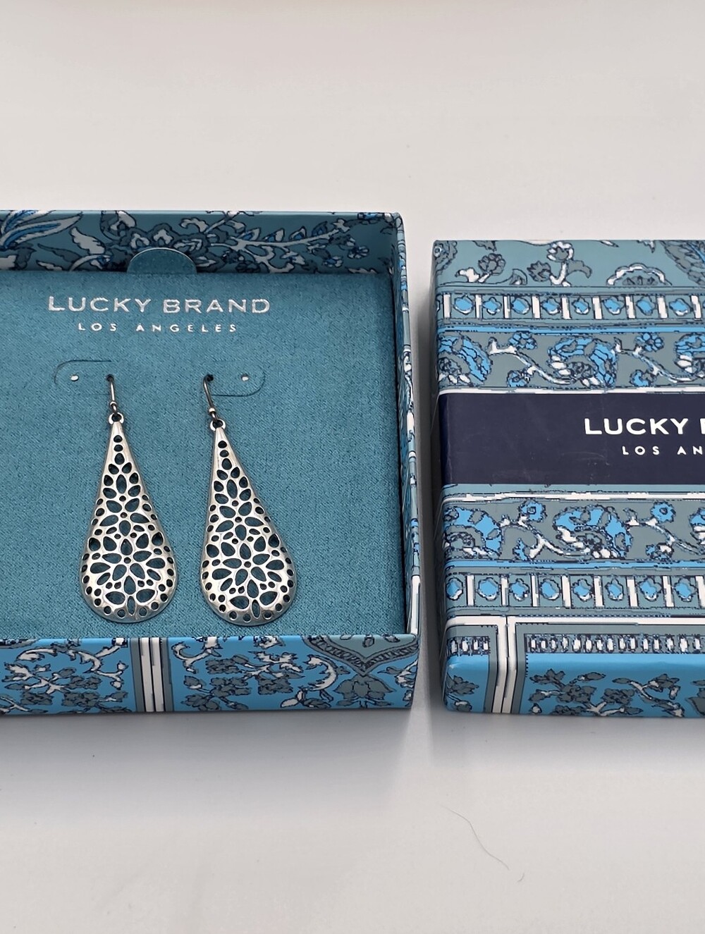 Lucky Brand Silver Tone Floral Filigree Openwork‎ Teardrop Dangle Earrings
